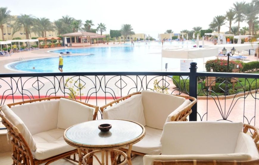 Grand Oasis Resort