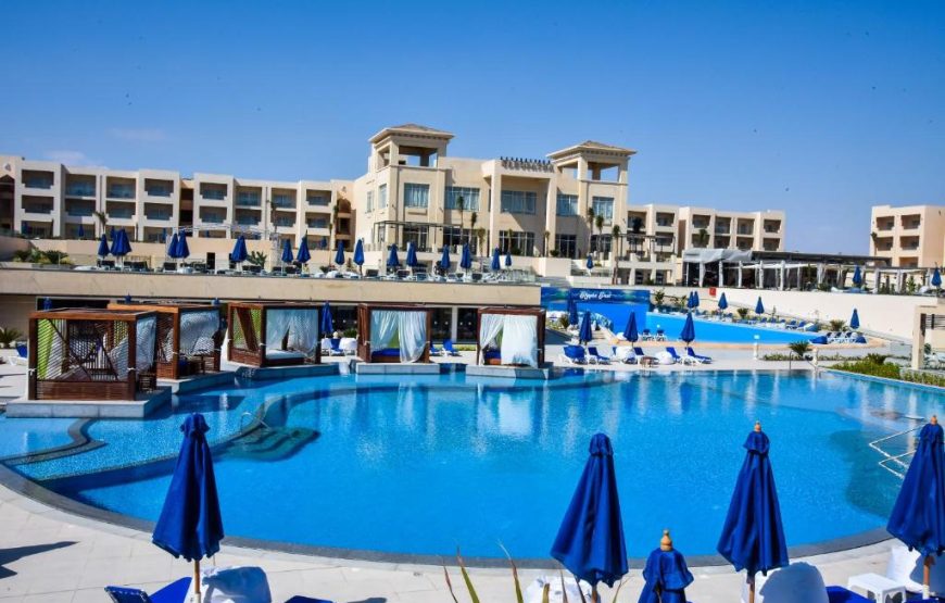 Cleopatra Luxury Sharm Resort